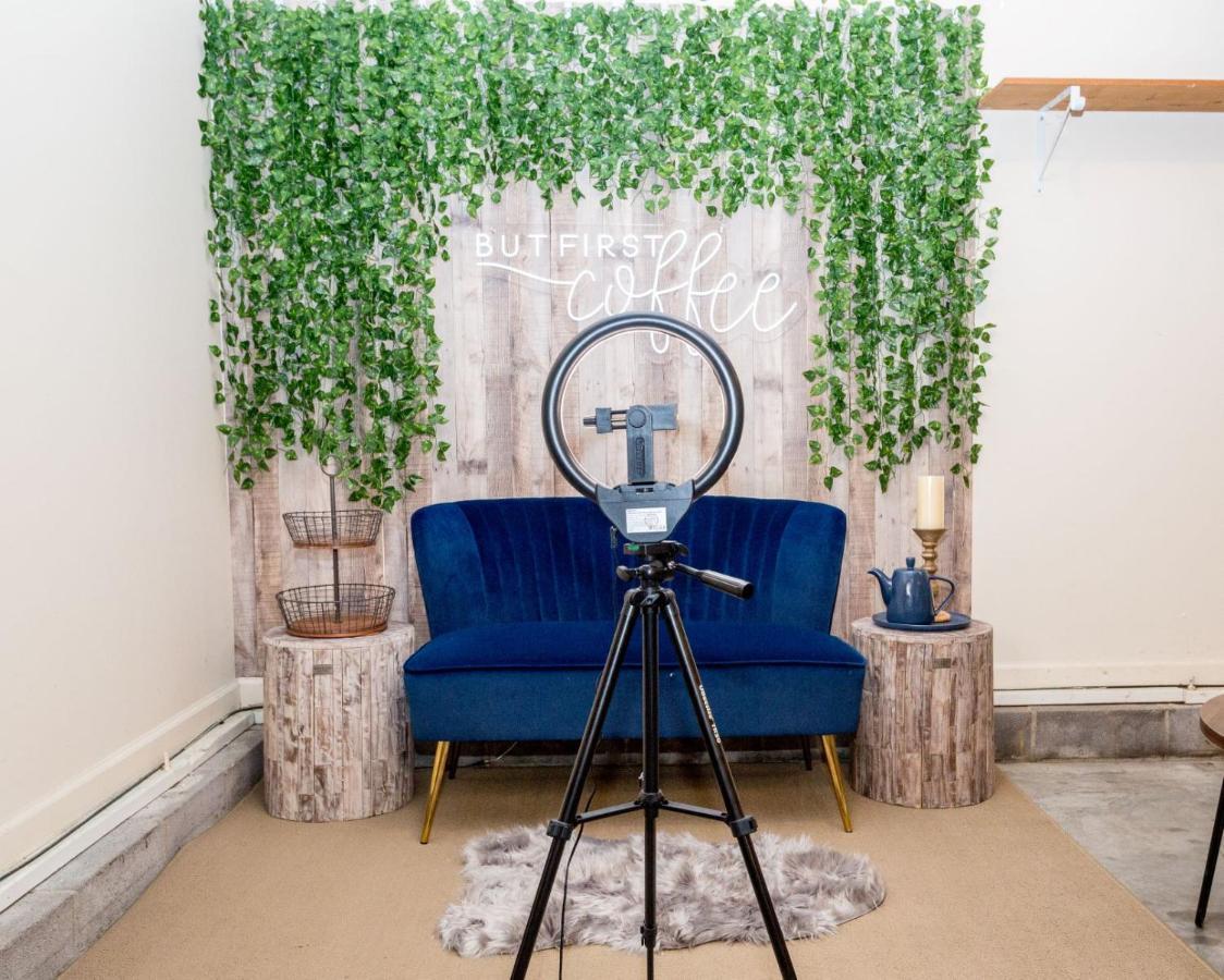 Once-In-A-Lifetime Coffee-Themed Stay For Up To 8 Clarksville Eksteriør billede