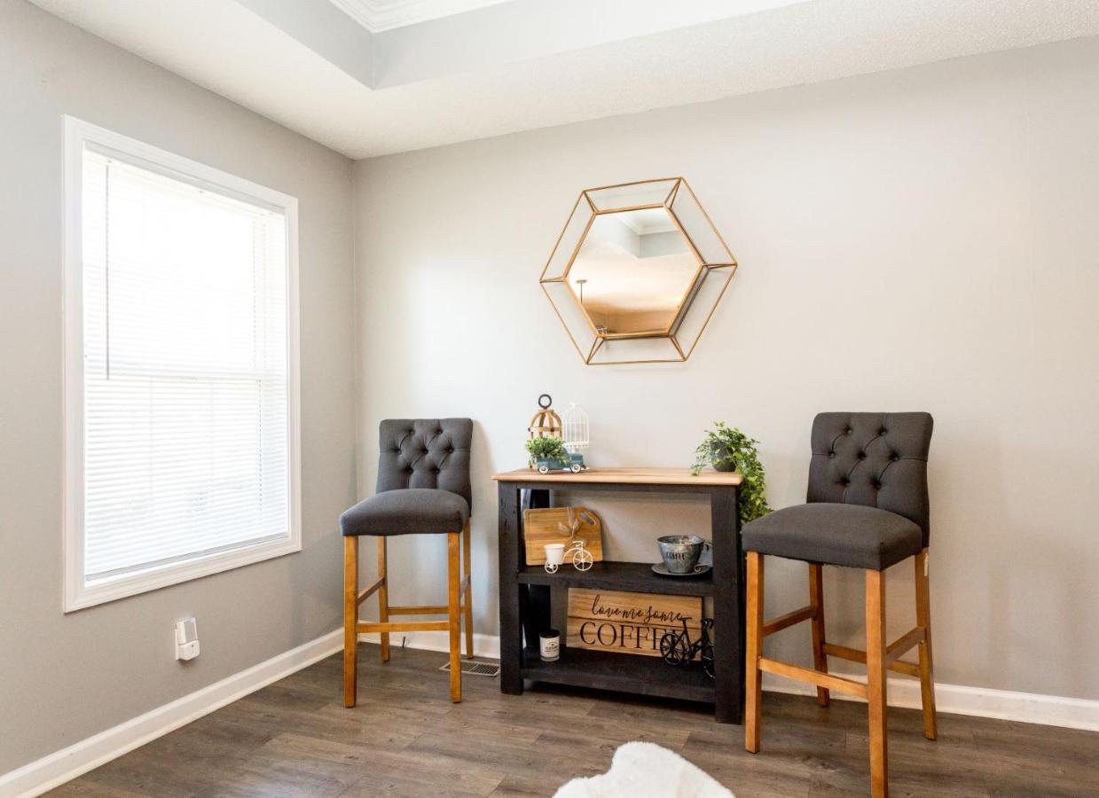 Once-In-A-Lifetime Coffee-Themed Stay For Up To 8 Clarksville Eksteriør billede