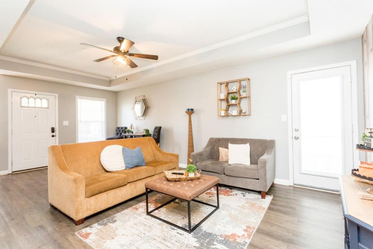 Once-In-A-Lifetime Coffee-Themed Stay For Up To 8 Clarksville Eksteriør billede