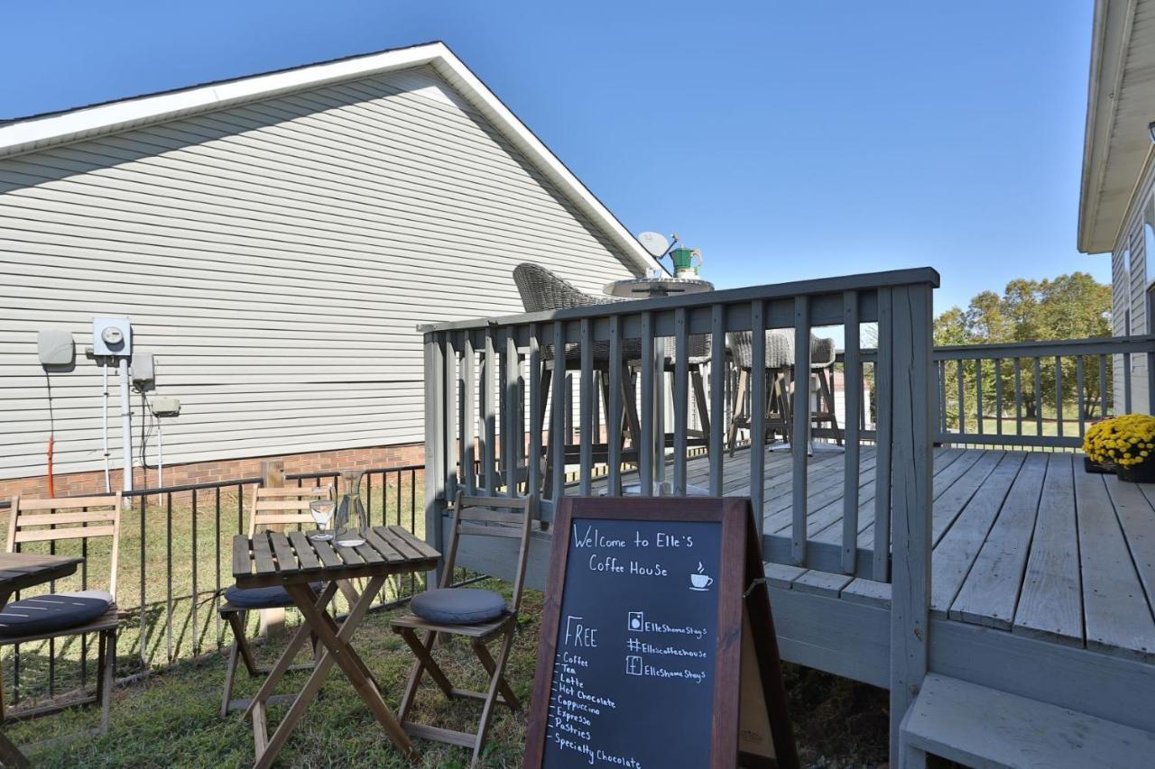 Once-In-A-Lifetime Coffee-Themed Stay For Up To 8 Clarksville Eksteriør billede