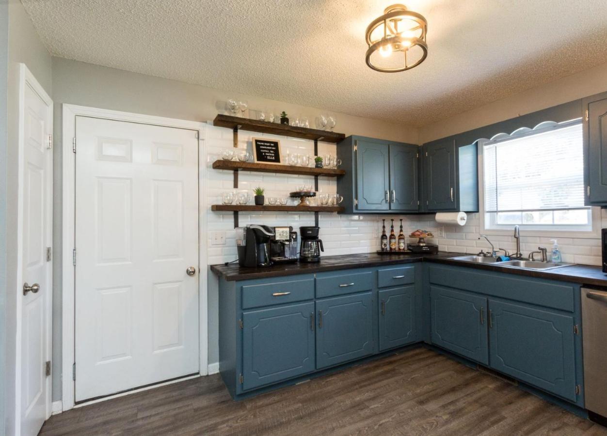 Once-In-A-Lifetime Coffee-Themed Stay For Up To 8 Clarksville Eksteriør billede