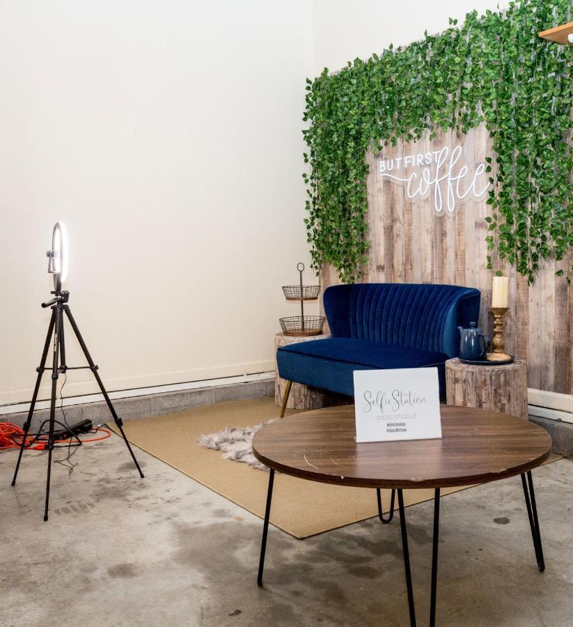 Once-In-A-Lifetime Coffee-Themed Stay For Up To 8 Clarksville Eksteriør billede